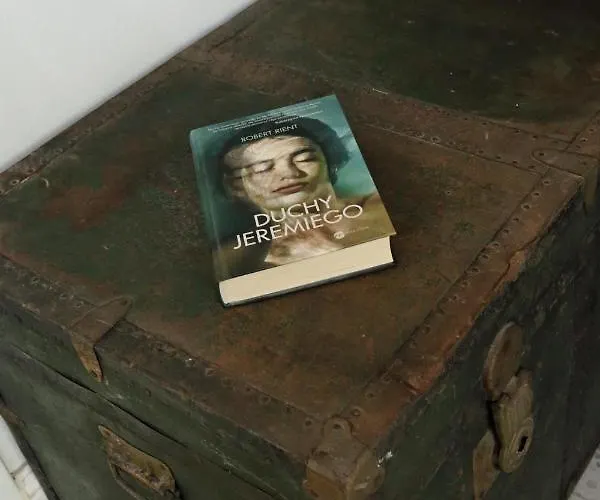 Angels'home 招待所 4*