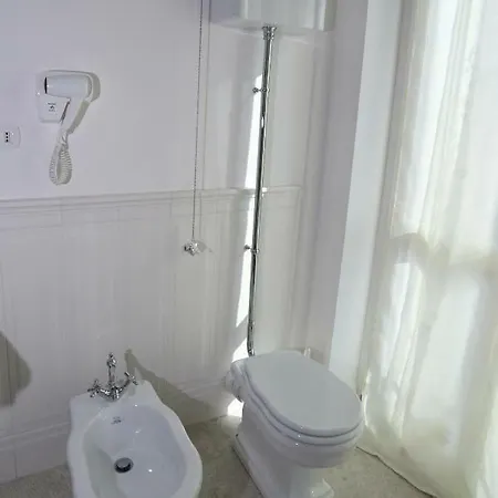 게스트하우스 Angels'home 4*